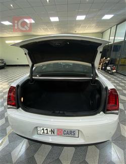 کرایسلەر 300